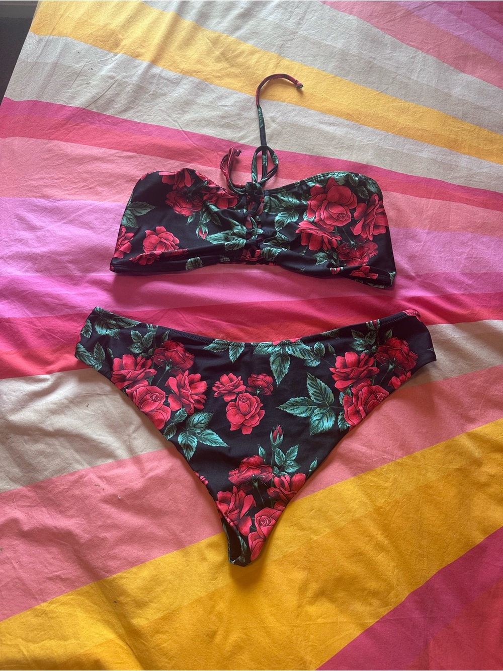 Curvy Beach Black Bandeau Bikini Set with Red Rose Print